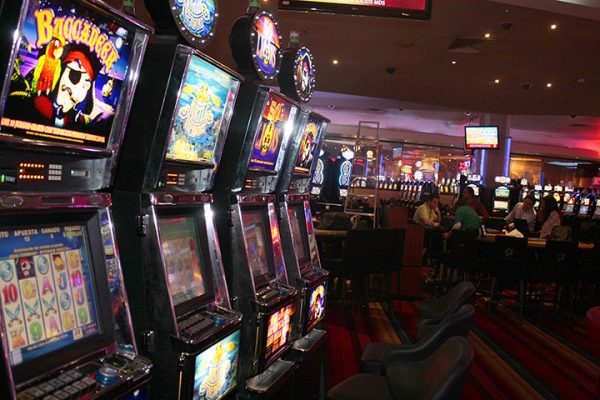 Impuestos en el mes de julio de casinos de juego caen un 0,8%