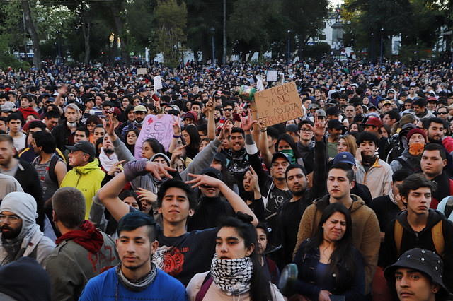 Convocan cacerolazo hoy en Paseo Arauco de Chillán