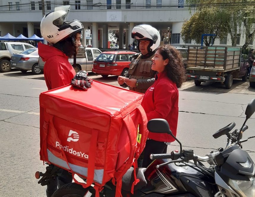 Con alcotest fiscalizan a repartidores de PedidosYa en Chillán