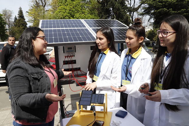 Conoce los novedosos e innovadores proyectos creados por escolares en Chillán