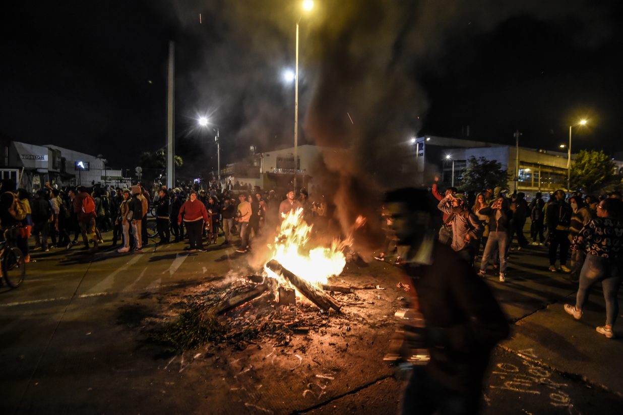 Bogotá recupera la normalidad tras fin de toque de queda por desmanes