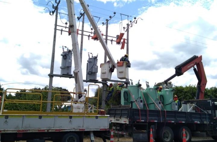 Fortalecen red eléctrica para evitar fallas en Quillón y Bulnes
