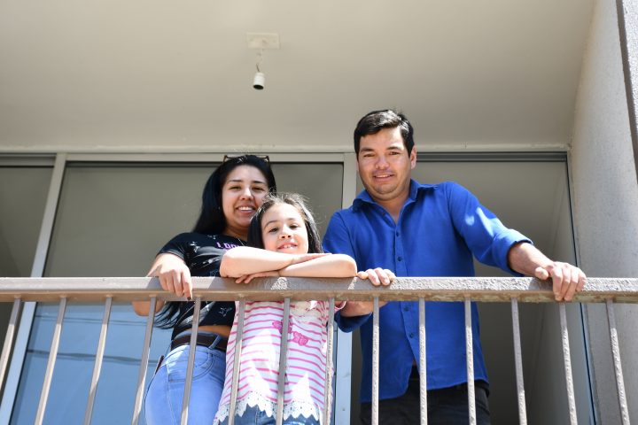 Chillán: 500 familias recibieron las llaves de la casa propia