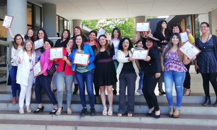 Ñublensinas se capacitaron en tratamientos estéticos