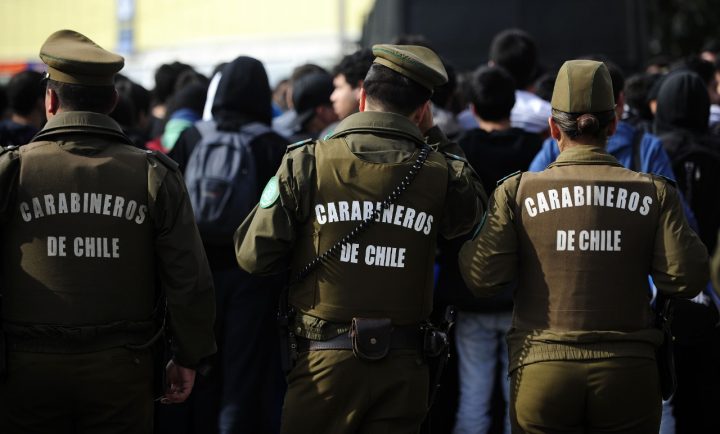 Marcha dejó tres detenidos y barricadas en Chillán