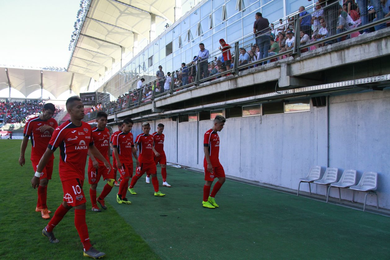 El Rojo viajó en vano a Valparaíso en medio de la crisis del fútbol
