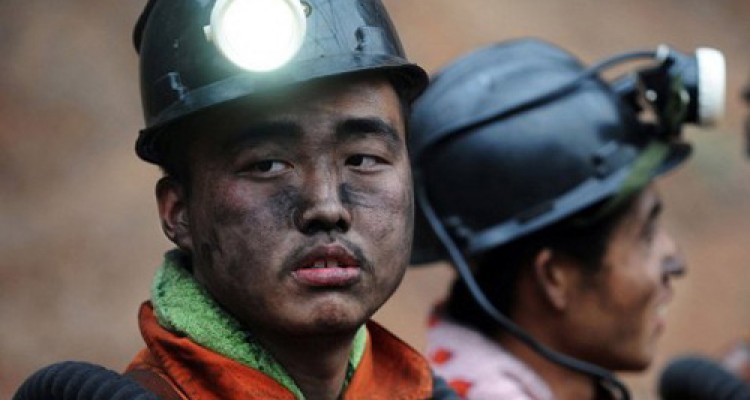 Explosión en mina de carbón en China deja 15 muertos