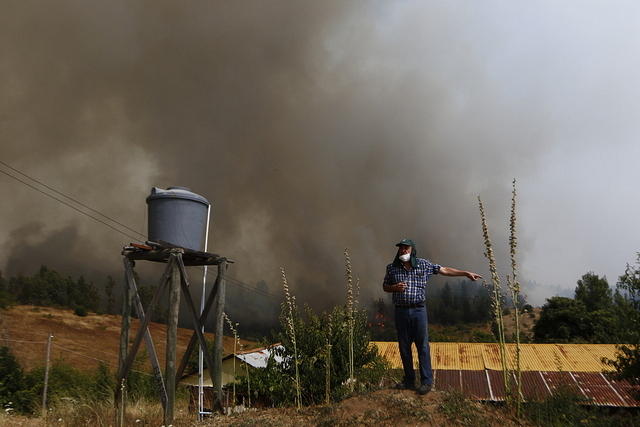 Incendio forestal ha arrasado casi 800 hect reas en Chill n  La Discusi n