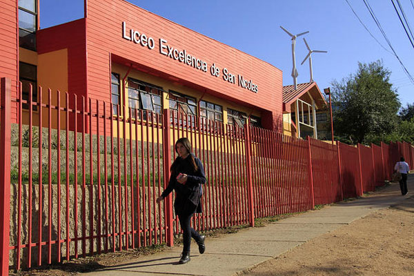 Piden al Mineduc aclarar baja ejecución presupuestaria del programa Liceos Bicentenarios