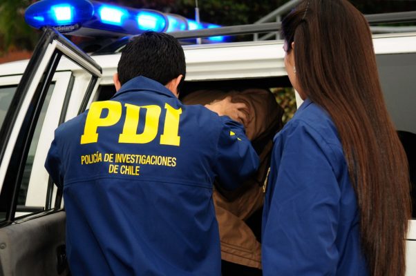 Retiran drogas en domicilio de un acusado de abuso sexual en Chillán