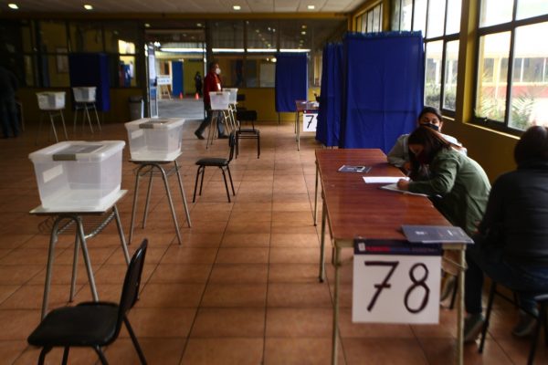 Servel: 100% de las mesas de votación ya están instaladas en Chile