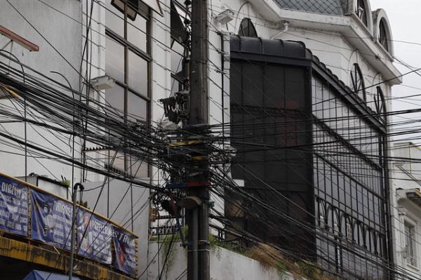 Este jueves se discutirá en el concejo nueva ordenanza para el retiro del cableado inútil
