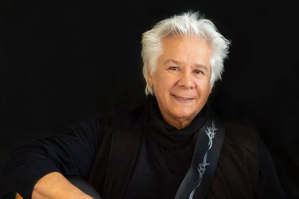 Víctor Heredia, Nano Stern e Inti Illimani en el Festival del Folclor