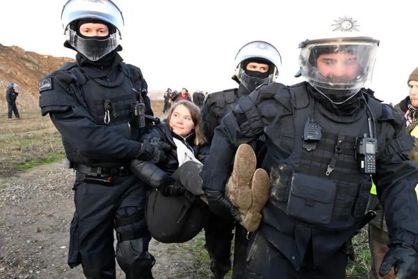 Greta Thunberg fue “retenida” durante protesta en la mina de Garzweiler 2