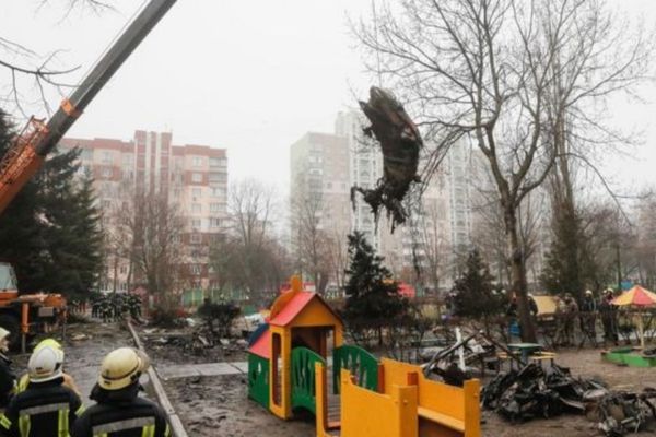 Muere el ministro del Interior de Ucrania y 14 personas al caer un helicóptero