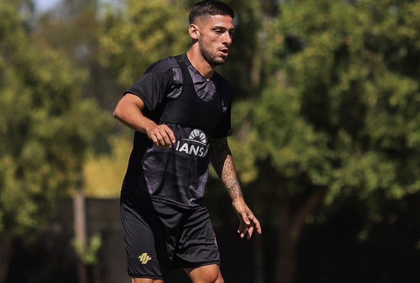 “Mi sueño es pelear arriba con Ñublense y jugar ante Boca Juniors en La Bombonera”