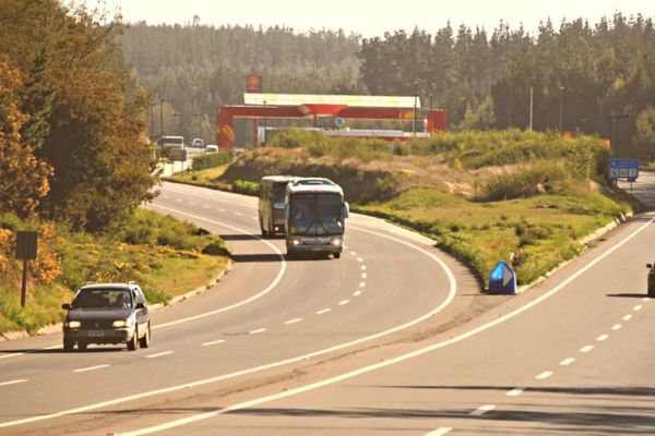 Habilitan Autopista del Itata tras obligado corte por incendios