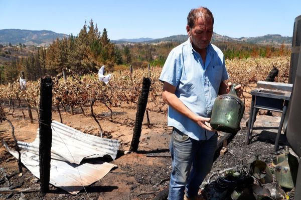 Damnificados de Buenos Aires, en Portezuelo, claman por ayuda