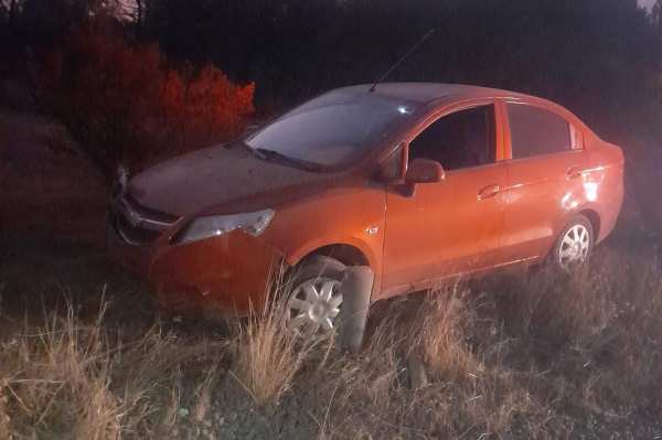 Encuentran auto robado desde domicilio en Quillón