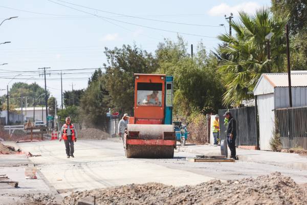 Vecinos esperaron más de 60 años por pavimentación de calle en Quillón