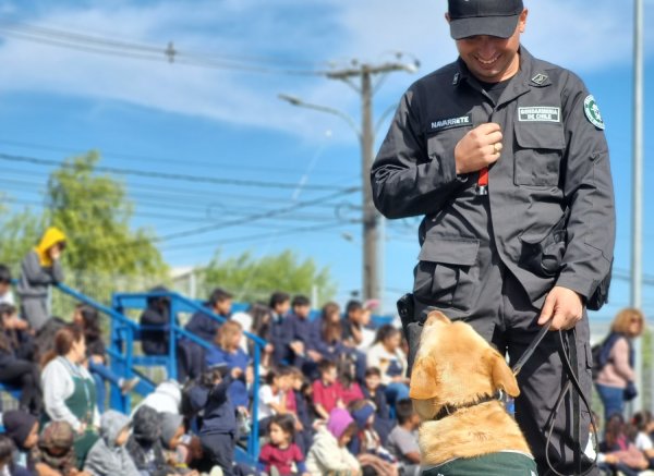 Municipalidad finaliza programa enfocado en barrio Lomas de Oriente