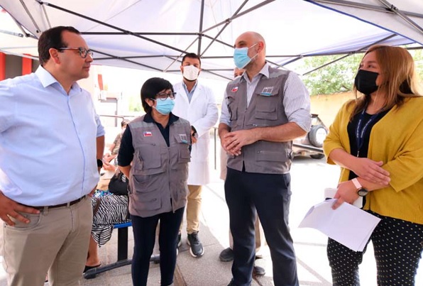 Salud y SAG evalúan aves cercanas a brote de influenza