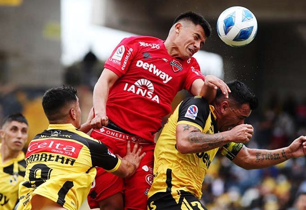 Ñublense quiere frenar a los piratas para trepar en la tabla del torneo