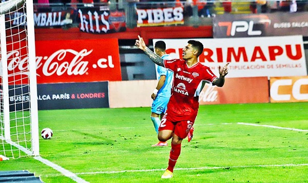 Goleador de Ñublense espera gran aliento de los hinchas en Collao