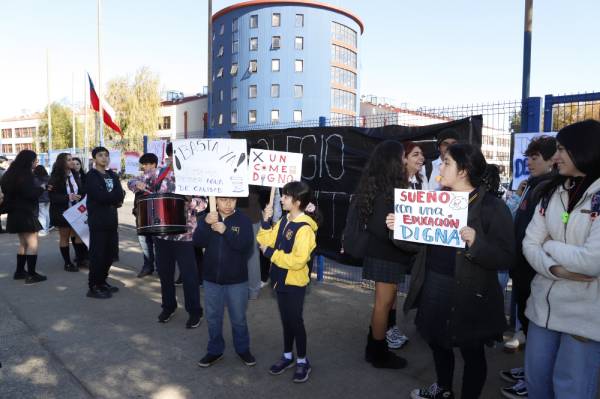 Paro en Colegio Concepción: Nueva manifestación por mejores condiciones de infraestructura