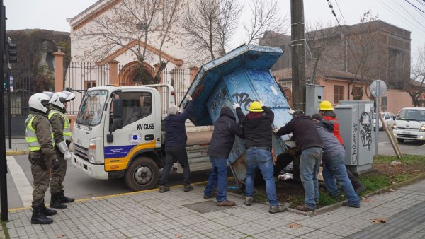 Retiran quioscos por ser focos de incivilidades
