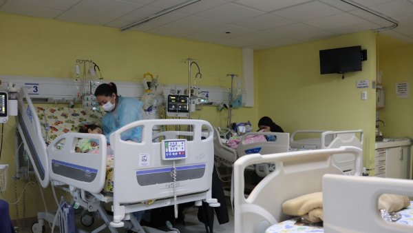 Hospitalizaciones pediátricas crecieron a más del doble