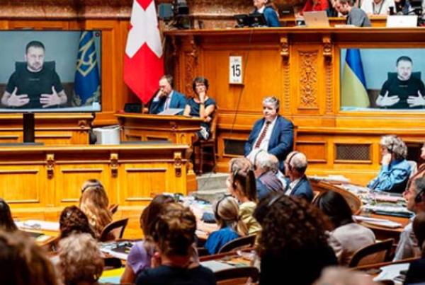 Suiza mantiene su neutralidad en conflicto entre Rusia y Ucrania