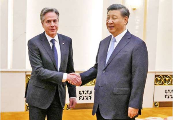 Blinken se reúne con Xi Jinping para tratar de enfriar las tensiones