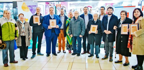 Día del Comercio: reconocen a siete tiendas históricas de Chillán