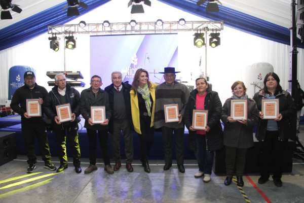 Más de 200 dirigentes comunitarios de San Nicolás fueron reconocidos en su día