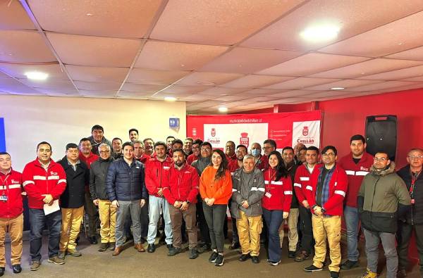 Inspectores de Chillán se capacitaron con municipio de Las Condes y Carabineros