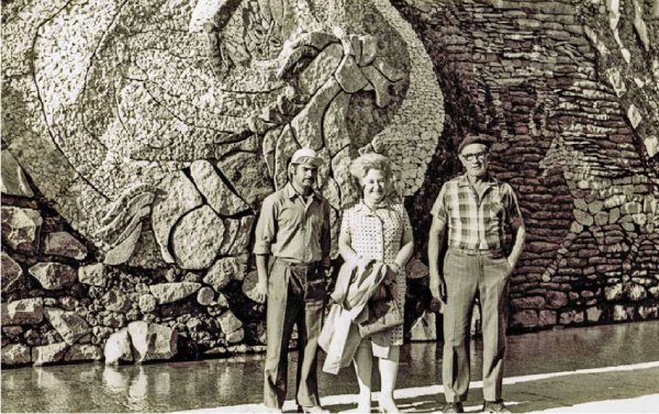 Mural de María Martner en Parque Monumental comienza su proceso de restauración