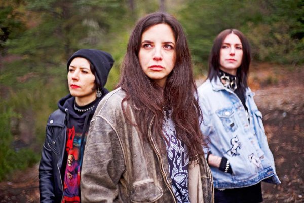 Valladares regresa a las pistas con cinta inspirada en el heavy metal