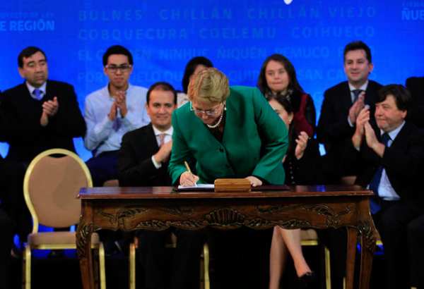 Con presencia de expresidenta Bachelet hoy se realiza Acto Central de Aniversario de la Región de Ñuble