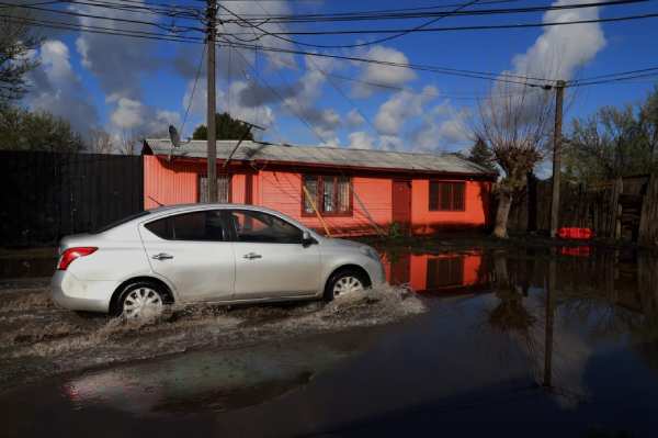 Confirman apoyo en bonos a familias afectadas por las lluvias del fin de semana