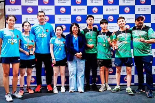 Ñublensinos implacables en la final nacional de menores del tenis de mesa