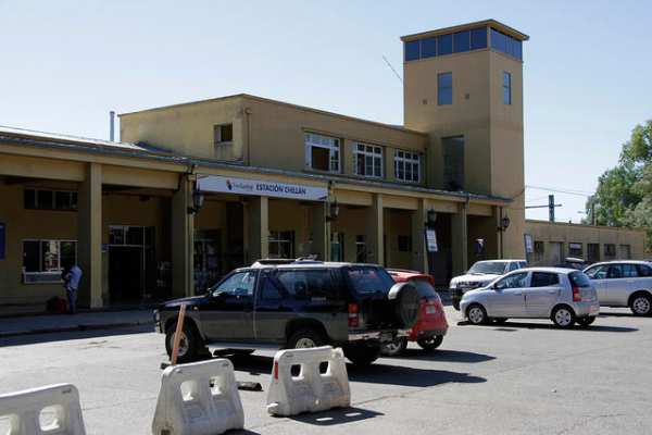 Diputado pide que estación de Chillán lleve nombre del ex Presidente Piñera