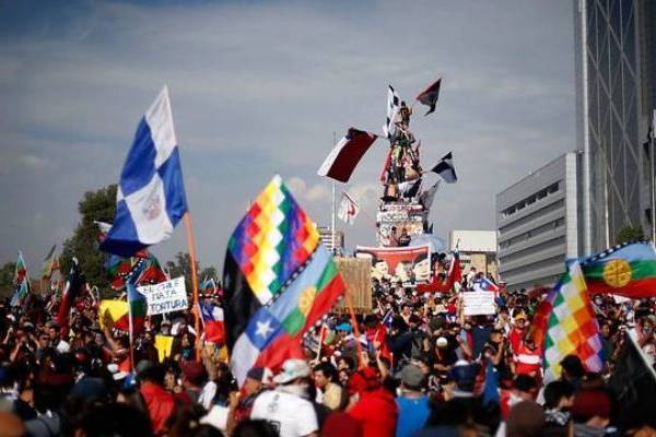 A 4 años del estallido social 55% cree que fue negativo para el país