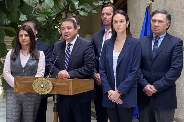 Anuncian interpelación contra ministro Grau por Caso Sinovac