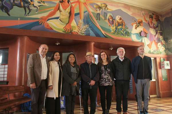 Ciudad de Murales: “Ñuble, Luz, Greda y Canto” comenzó su restauración