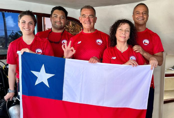 Chillanejo vicecampeón nacional de fotografía submarina participará en torneo mundial
