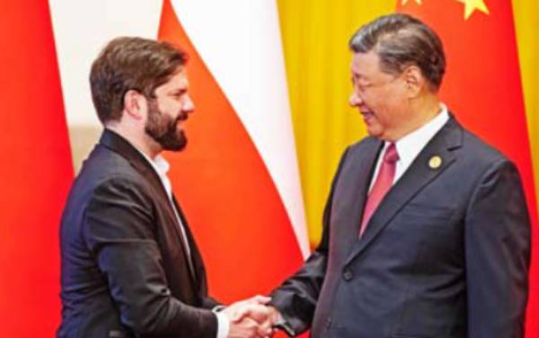 Boric y Xi respetan la “elección independiente del desarrollo”