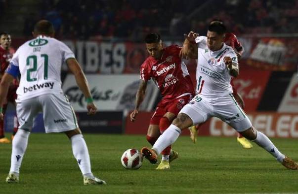 El “Rojo” puede meterse en puestos de Sudamericana con un triunfo ante Audax