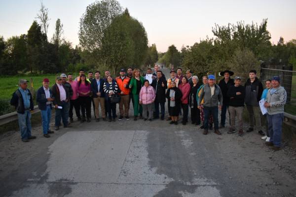 MOP anuncia pavimentación del camino Agua Buena-Cape