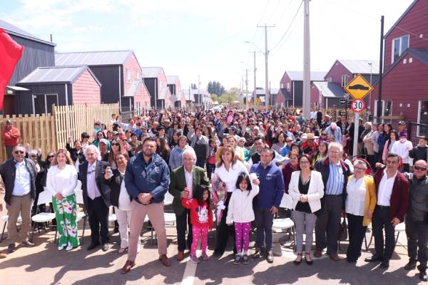 128 familias de Yungay recibieron las llaves de sus viviendas